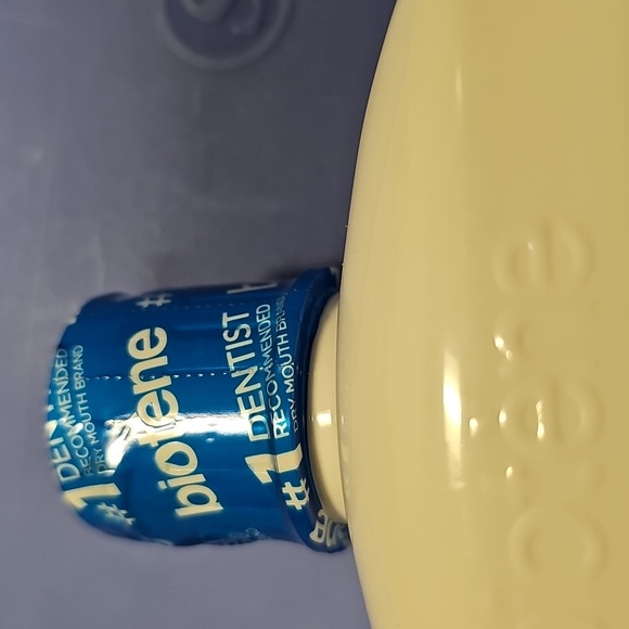 Oral Rinse - Picture 2 of 5